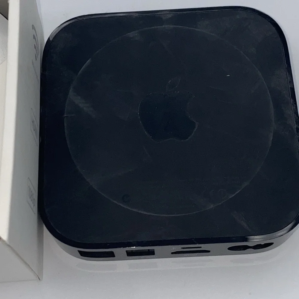 Apple TV A1469 3rd Generation With Remote & Power Cord